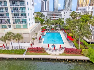 Gallery image of Bay View Oasis with Balcony & Free Parking Sunny Isles Beach in Sunny Isles Beach