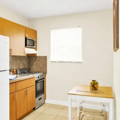 Mimo 10 - Kitchen - Walkable - Fast WiFi - Free Parking