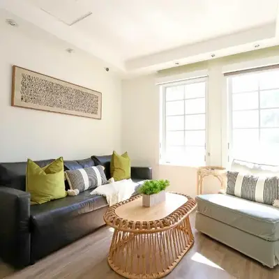 South Beach South of Fifth 1 Bedroom Apartment Steps to Beach Sleeps 5 Pet Friendly