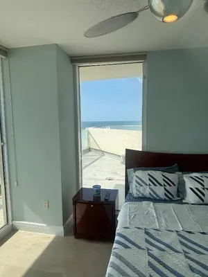 Gallery image of Luxurious 2BD Condo with Direct Ocean Front & Resort Pool in Sunny Isles in Sunny Isles Beach