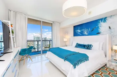 a bedroom with a large bed and a large window at MVR-Epic Views - Luxe Location in Miami