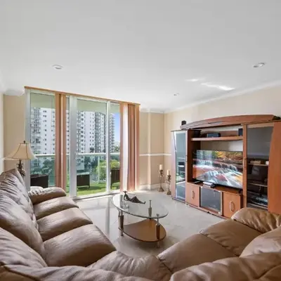 Entire Condominium in Sunny Isles
