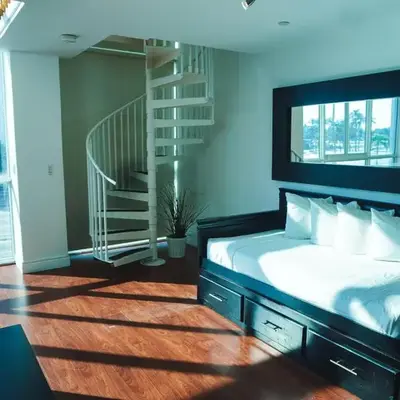 Shine Suites Duplex Bay7A
