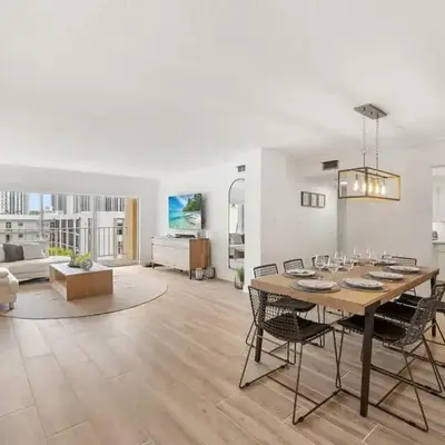 2BR-2BA with Pool Gym Beach Marbella Tower