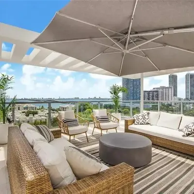 Luxury Penthouse Water Views Massive Terrace
