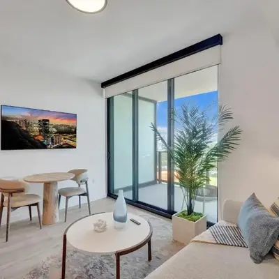 Stylish Miami Condo with Beach Access at 72 Park