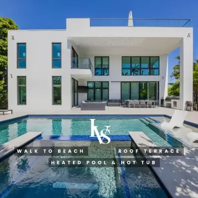 LVS Villa Blanco 5BR Coastal Oasis with Rooftop Sunset Deck Heated Pool Spa & Walk-to-Beach Access