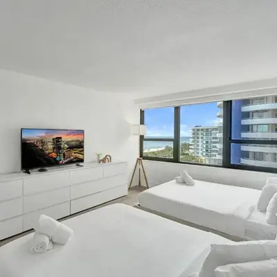 Gorgeous Ocean View 3BD Condo in Beachfront Resort 907