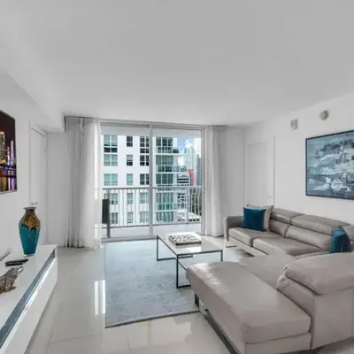 Stunning 2B2B Ocean and City Views with Free Parking