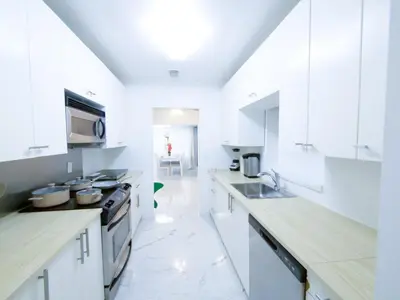 Gallery image of The Blue 4Bedroom Home - Pool & Spa Retreat in North Miami Beach