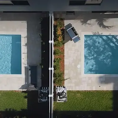Luxury Las Olas 6200sqft - sleeps 28 & with 2 pools