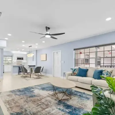 Las Olas & Beachside getaway with pool