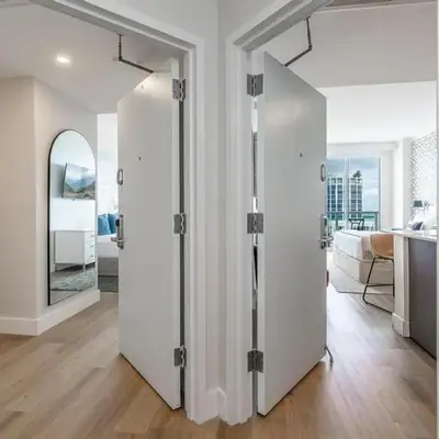 Coconut Grove Bayview Retreat 2 King Suites Pool Gym and Free Parking