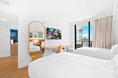 Gallery image of Gale Hotel Stay - Modern Condo Near the Bay in Miami