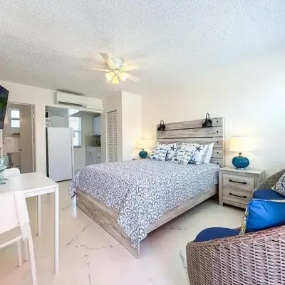 Exclusive studio steps to the beach with pool