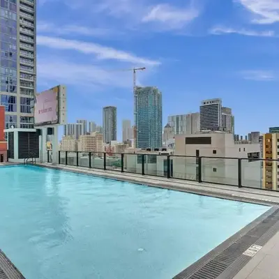 Miami Lux Studio w. Kitchen City and Bay Views