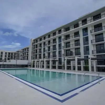Sleep 6 in Resort Style Community- Near Stadium