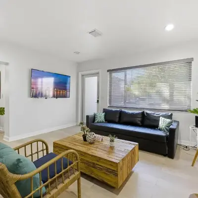 Prime Location Miami House W Free Parking