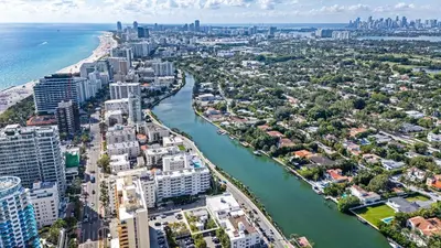 an aerial view of the brisbane river and the city at Retro Miami RareFREE Parking 1 Min to Beach in Miami Beach
