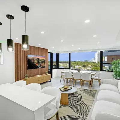 Bright 3BR 3BA Condo with Stunning Bay Views in Oceanfront Complex 820