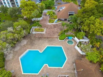 an overhead view of a swimming pool on a house at Stylish 2BR in North Miami with Free Parking in North Miami