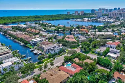 an aerial view of the city of puerto ayora with a harbor at Waterfront Unit #3 20 Min Walk to Beach and Shops in Fort Lauderdale