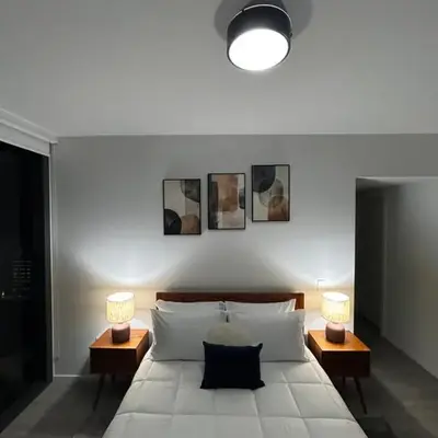Miami-Brickell Skyline Luxury High Rise 2BR-2BATH - walking distance to KASEYA - HEAT ARENA - BAYSIDE - PORT OF MIAMI CRUISE SHIPS