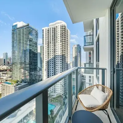 Crosby Miami WTC 1BR 1BA Central Stay #1405