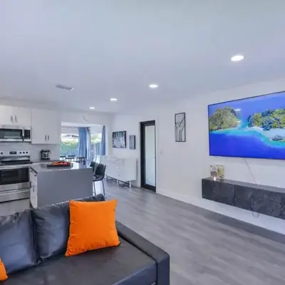 Miami Cruise Family House