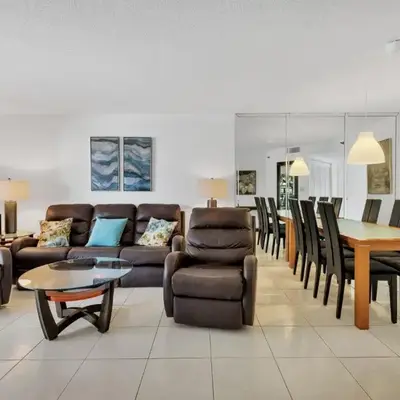 Le Frontenac 204 STR-01054
