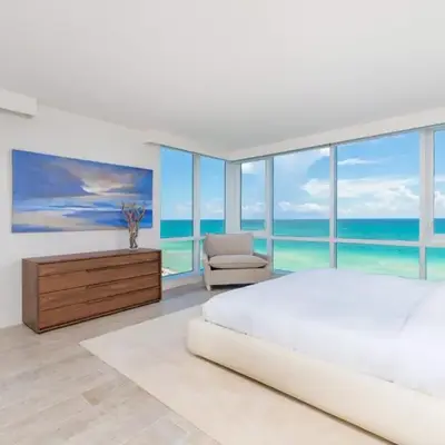 Oceanfront Private Condo at 1 Hotel & Homes -1019