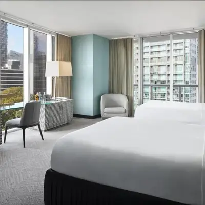 W Miami