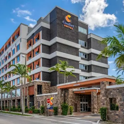 Comfort Suites Fort Lauderdale Airport & Cruise Port