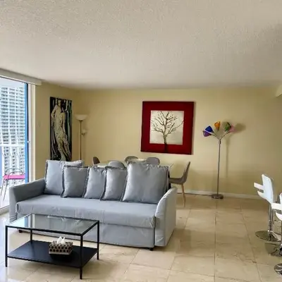 Miami Downtown City view 3BR Air Hockey &Ping Pong table
