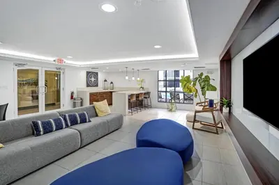 Gallery image of Dharma Home Suites Coral Gables at Gables Grand Plaza in Miami