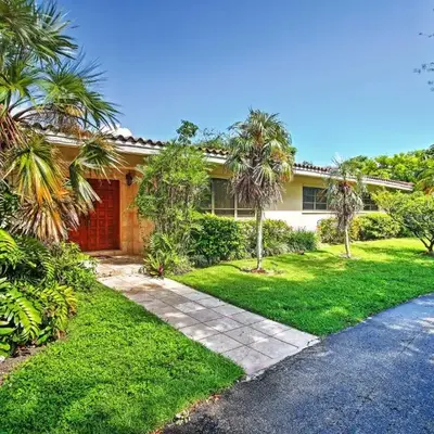 Home with Pool in Upscale Pinecrest Village