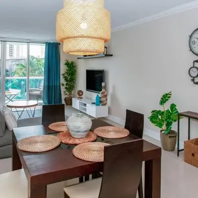 Beautiful Apartment Steps Away from the Beach