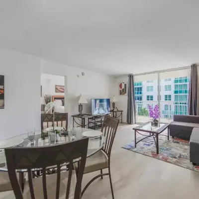 Spectacular apartment in Heart of Brickell