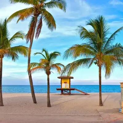 Luxury Two Bed Two Bath Beach Resort Condo 35 USD resort fee per day
