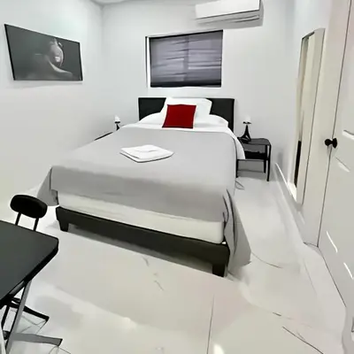Cute Private Room - Close to airport & Free parking 01