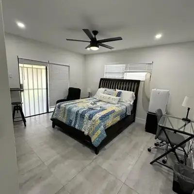 LYZ Miami