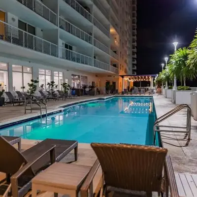 Studios in Brickell with Pool
