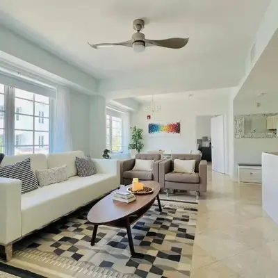 The Carlyle Oceanfront Luxe Condo Miami Beach