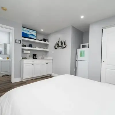 Shell on the Beach 102 - RENOVATED