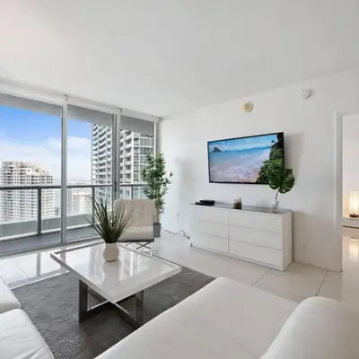 Iconic Icon W Unit - Pool & Ocean Views
