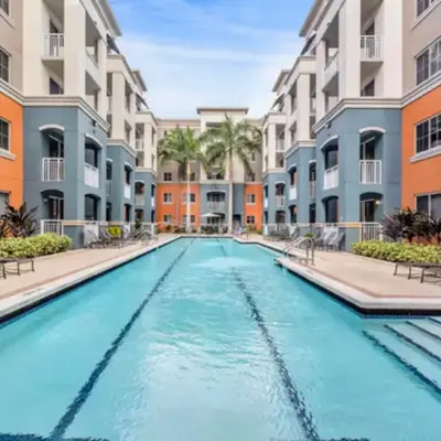 Beautiful Apartment with Pool in Miami