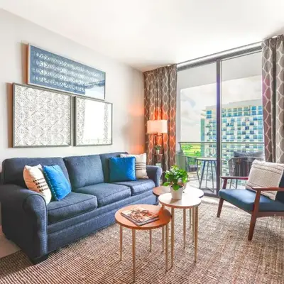 Modern Hotel with Pool & Gym in Prime Doral Location