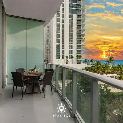Beachfront Condo - Amazing Pool - Oceanview Balcony