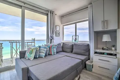 Gallery image of On-Site Beach Access Sunny Isles Beach Studio! in Miami Beach