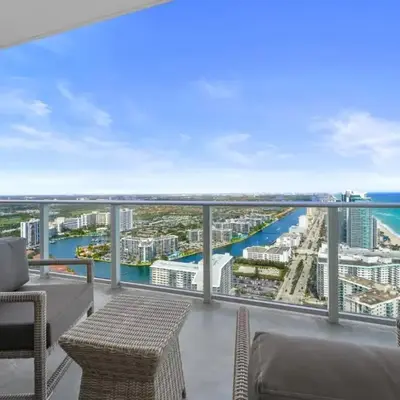 Beautiful Beachfront Penthouse